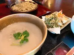【茨城】濃厚トロトロ♡噛まないでいただく噂の新感覚な蕎麦を堪能
