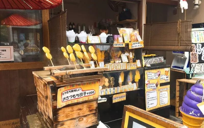川越観光のおすすめ6. 話題のインスタ映えスイーツを食べ歩き♪「おさつチップ」 1枚目