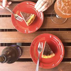 バスクチーズ専門店「カフェサンズノム」で優雅なひとときを