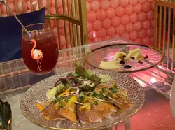 今映えると話題？！女子会にぴったりな新宿のおしゃれ居酒屋♡