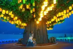 まるでラプンツェルの世界？愛知のラグーナテンボスが幻想的♡