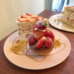 予約困難な名古屋のお店！？大人気パティスリーに突撃