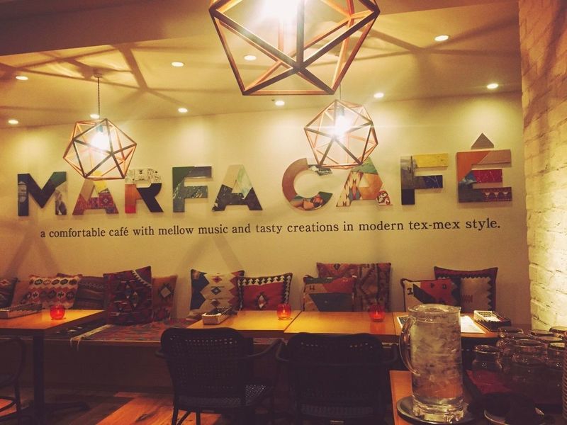 MARFA CAFE(マーファ カフェ)