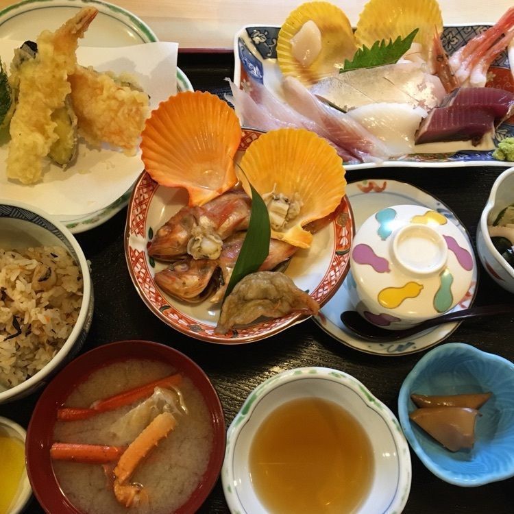 味処・民宿 まつや（あじどころ みんしゅくまつや）