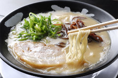 らーめん 雷蔵 新宮店(ライゾウ)