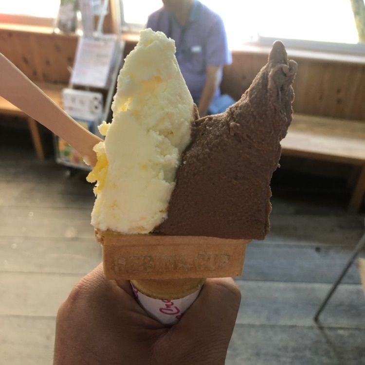 安富牧場 ファミーユ