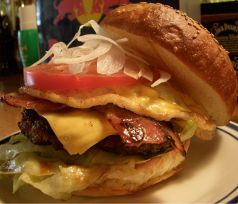 ズートンズ 久茂地店（Zooton's）