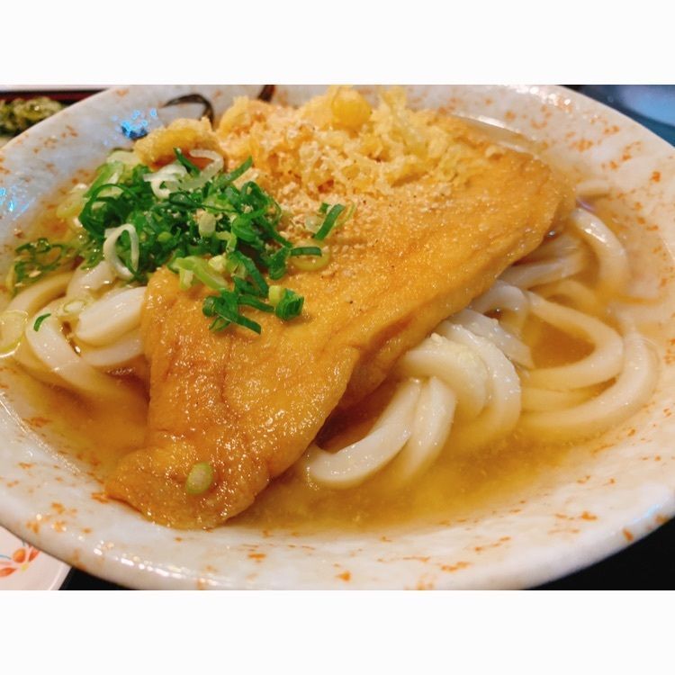 セルフうどん やま 徳島駅前店（せるふうどんやま）