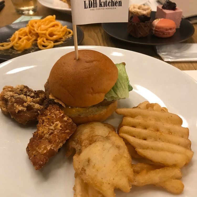 LDH kitchen THE TOKYO HANEDAのスポット情報 aumo[アウモ]
