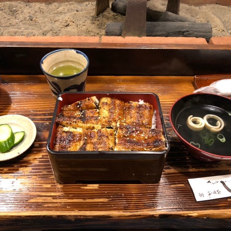 上村うなぎ屋（うえむらうなぎや）