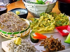 しらすや 腰越漁港前店