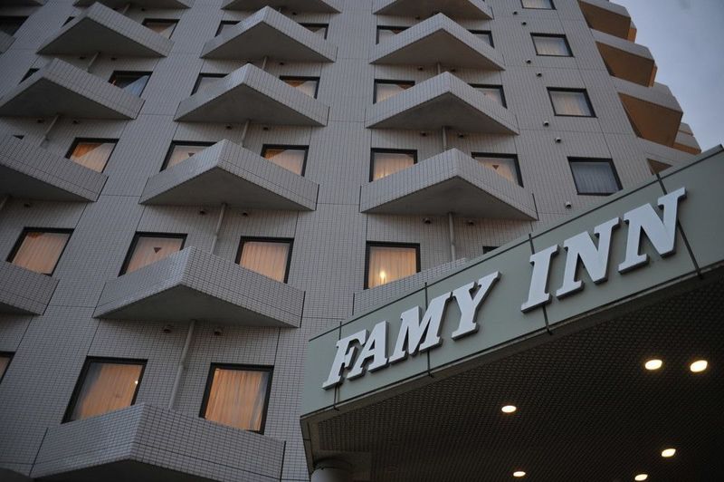 ファミーINN幕張