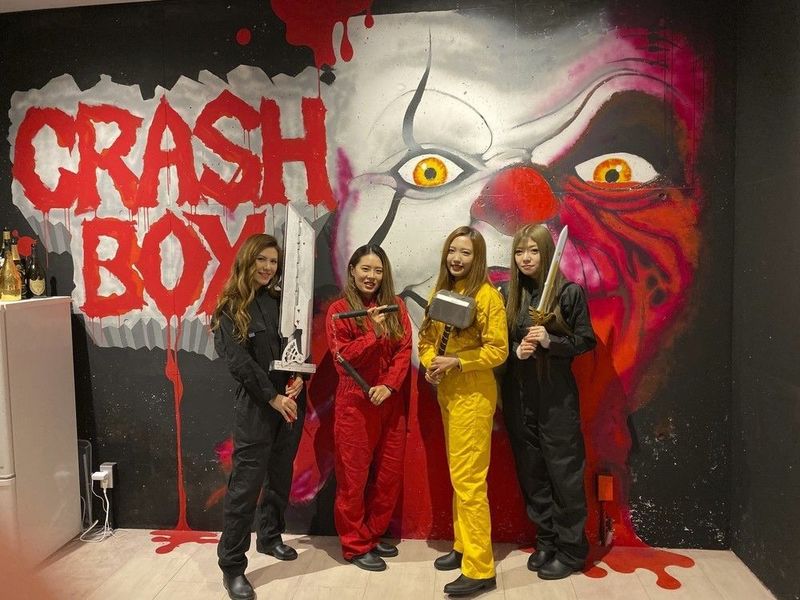 CRASH BOX 心斎橋店