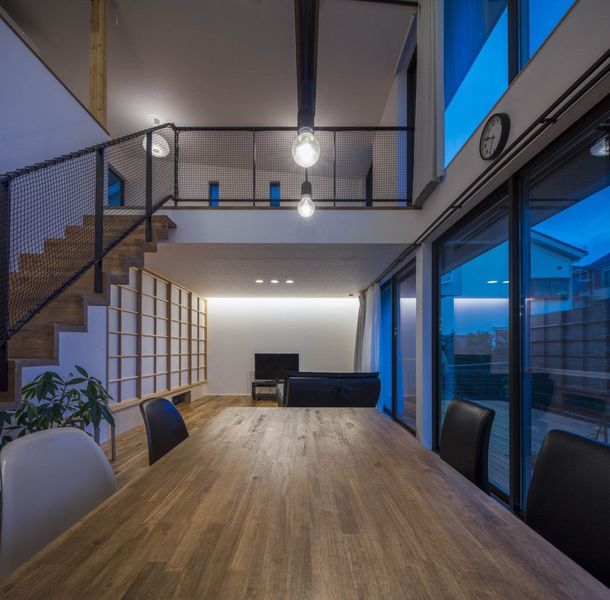 株式会社ホープス