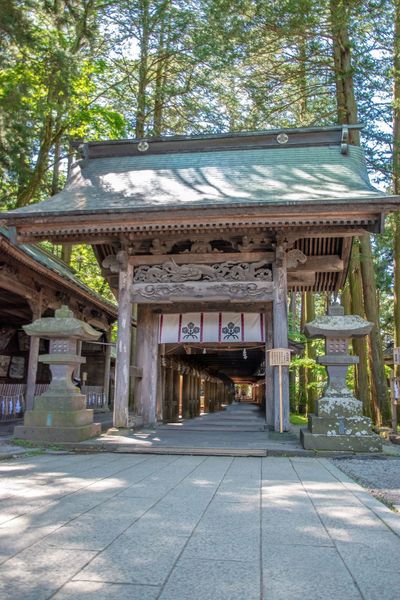 諏訪大社上社本宮