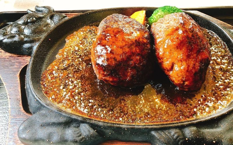 ステーキハウス寿楽 本店