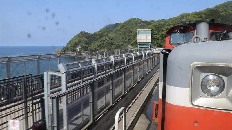 余部鉄橋「空の駅」展望施設