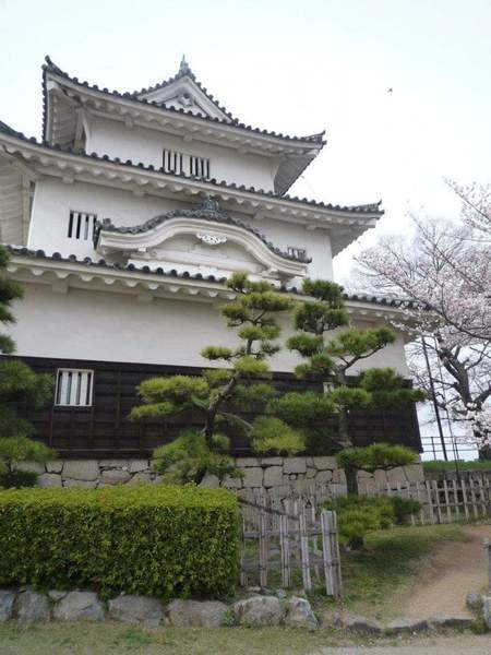 丸亀城