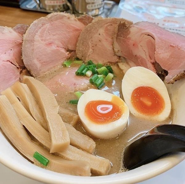 あいつのラーメン かたぐるま 本店