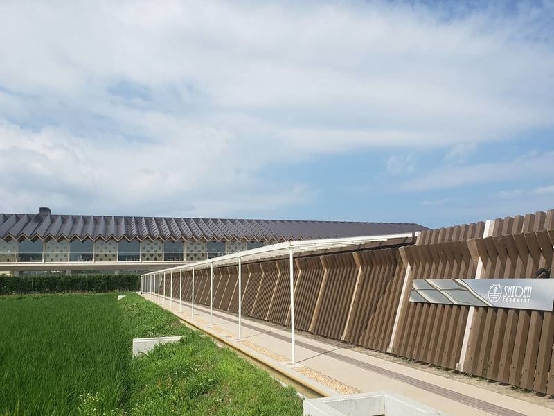 ＳＨＯＮＡＩ　ＨＯＴＥＬ　ＳＵＩＤＥＮ　ＴＥＲＲＡＳＳＥ