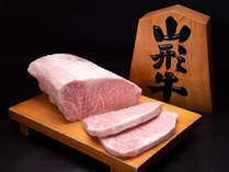 おいしい山形牛が食べられるお宿　天童グランドホテル舞鶴荘