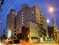 アパホテル〈丸亀駅前大通〉