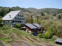 美人の湯と摘み草料理の宿　真沢の森