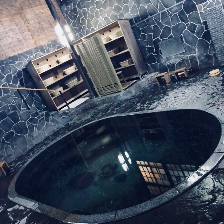 鉛温泉　藤三旅館