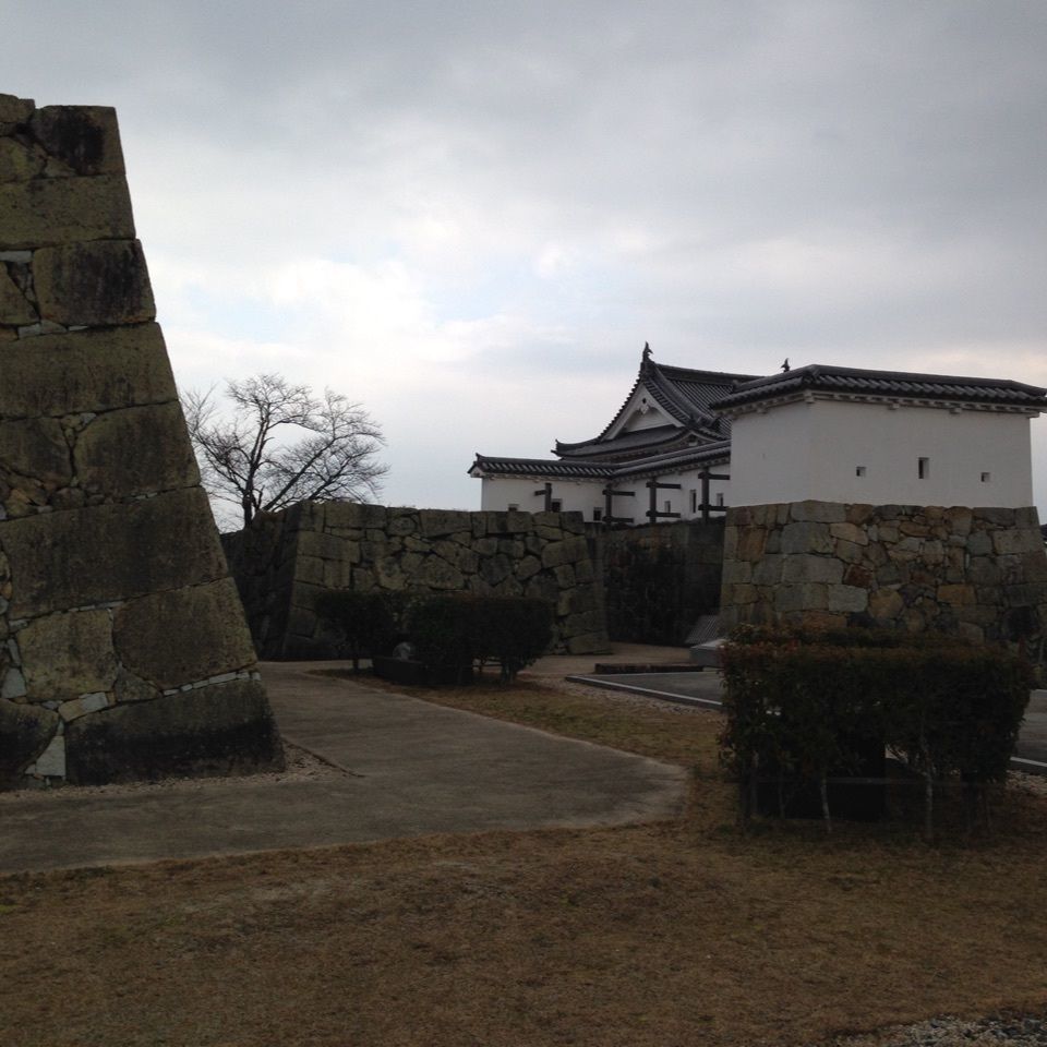 津山城跡(鶴山公園)