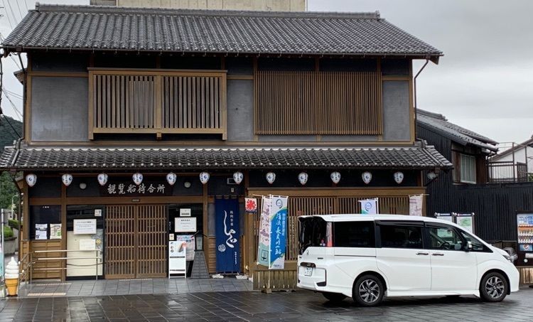 長良川鵜飼観覧船