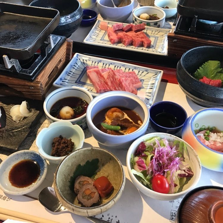 近江牛 毛利志満 近江八幡本店（おうみうしもりしま）