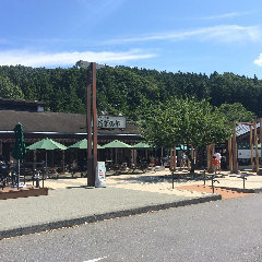 峠の釜めし本舗 おぎのや 上信越自動車道横川サービスエリア(上り線)店（荻野屋）