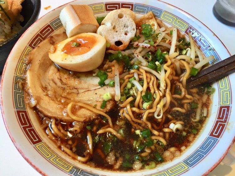 ラーメンにっこう（la-men NIKKOU）