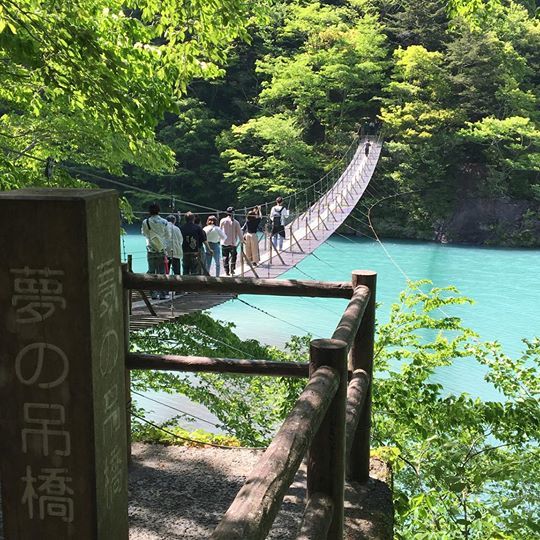 しゃんぽん