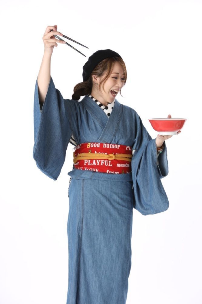 着物ラーメン女子・あき